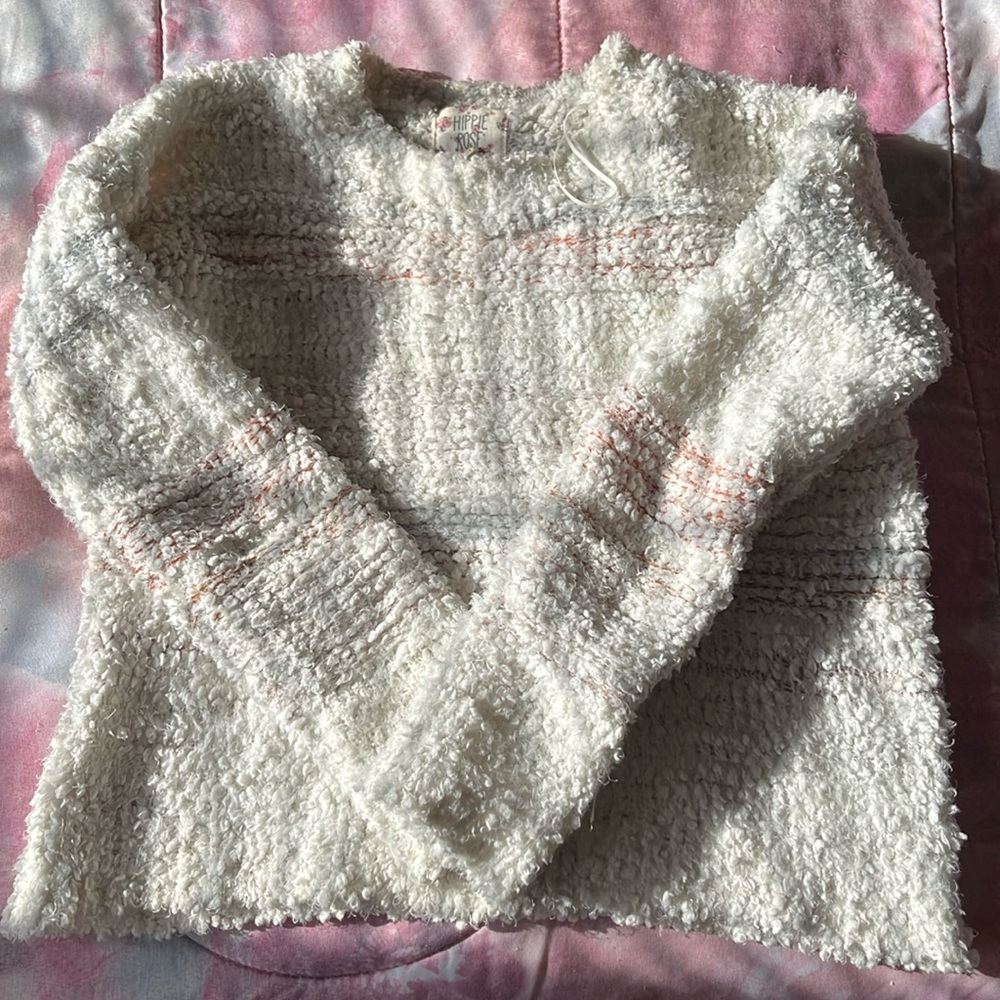 Cotton white sweater with hints of blue and red XS
